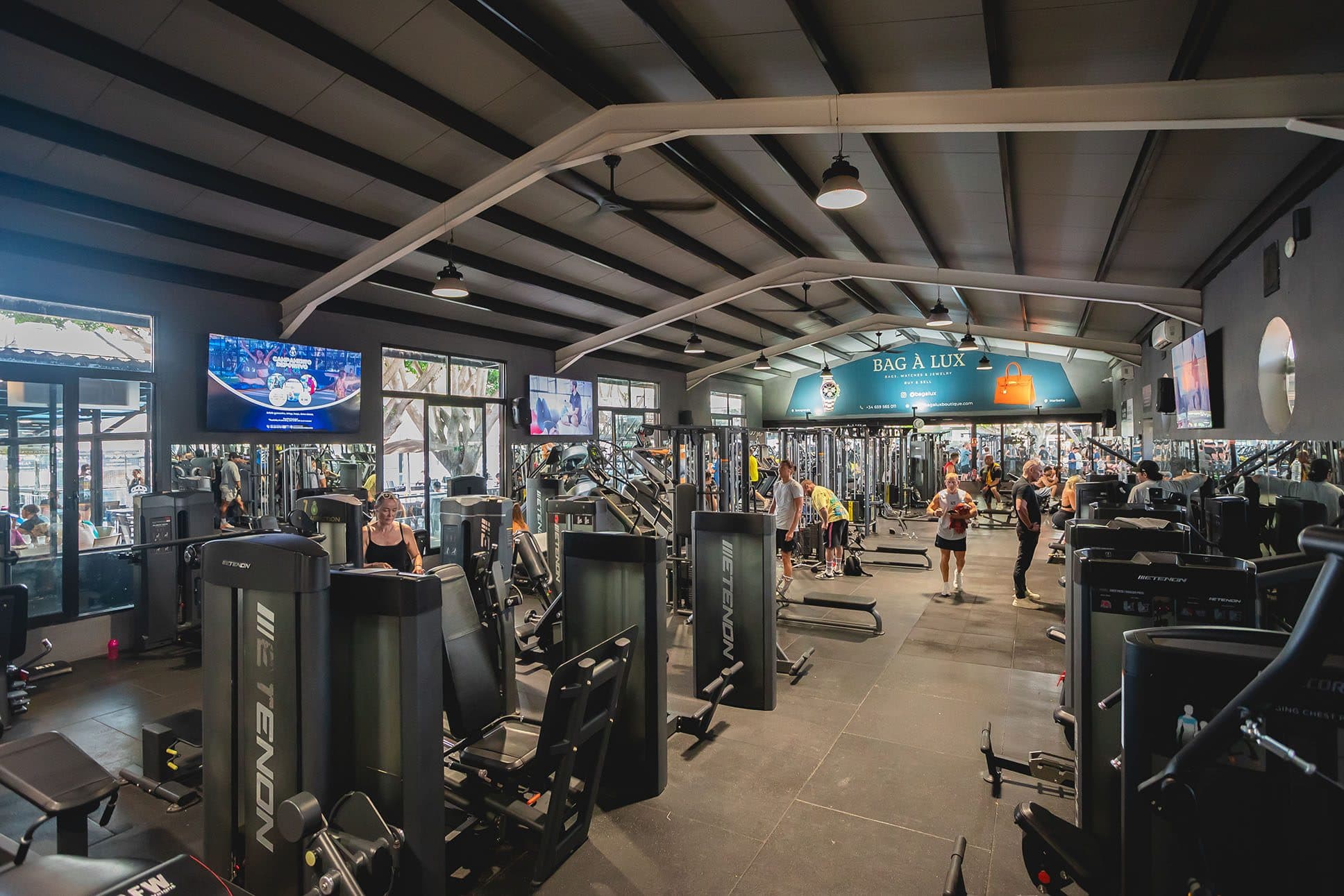 Real Club Padel Marbella — photo 2